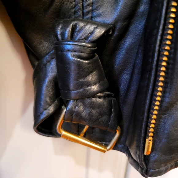 Jacket - Picture 5 of 7